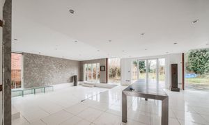 Photo 13- click for photo gallery